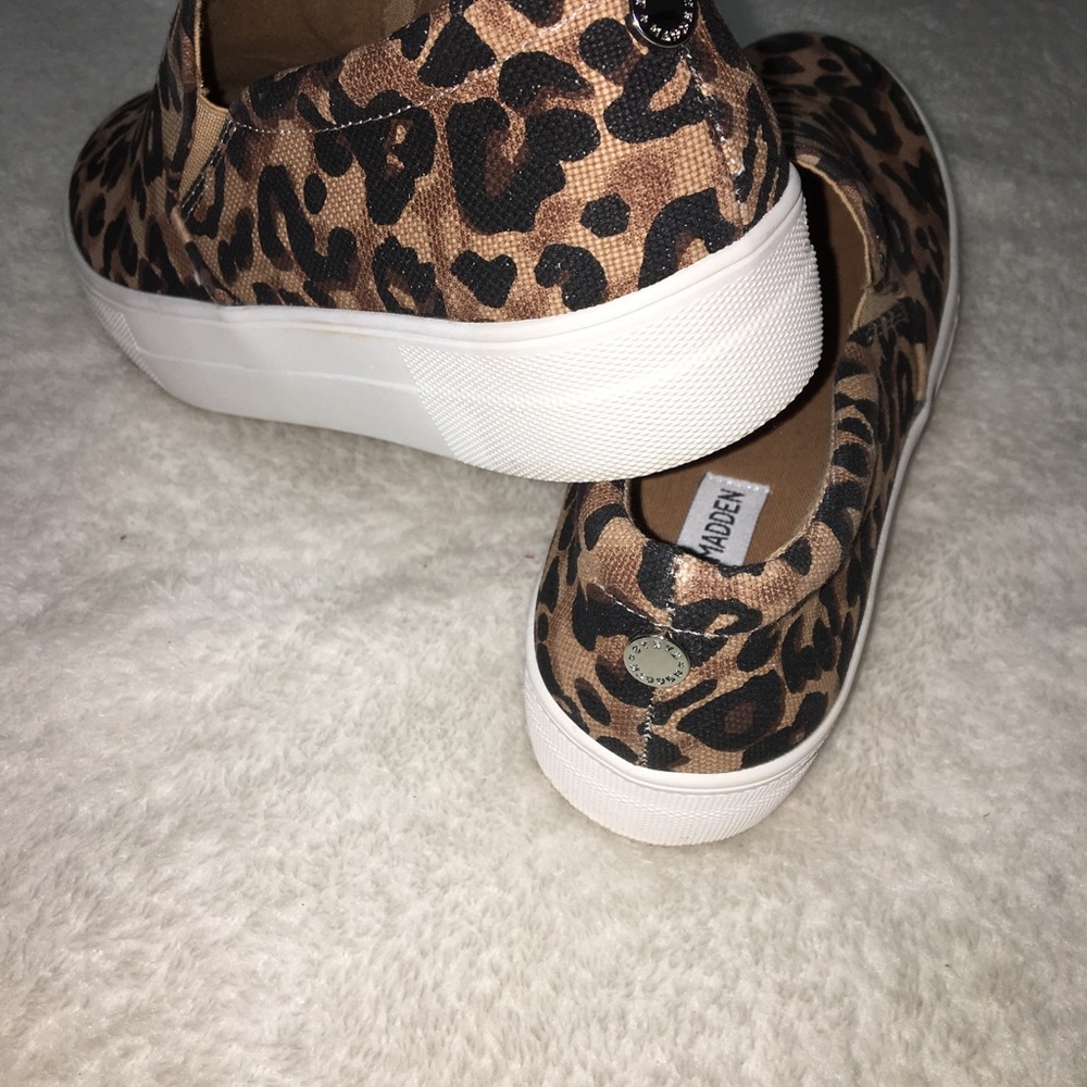 Steve Madden Gills-A Sneaker Women’s Sz 8-1/2 - Picture 3 of 8